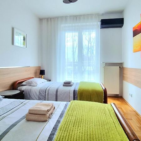 Saska Kepa Apartment Varşovia Exterior foto