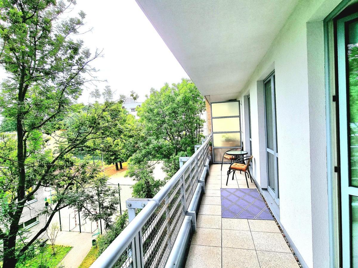 Saska Kepa Apartment Varşovia Exterior foto